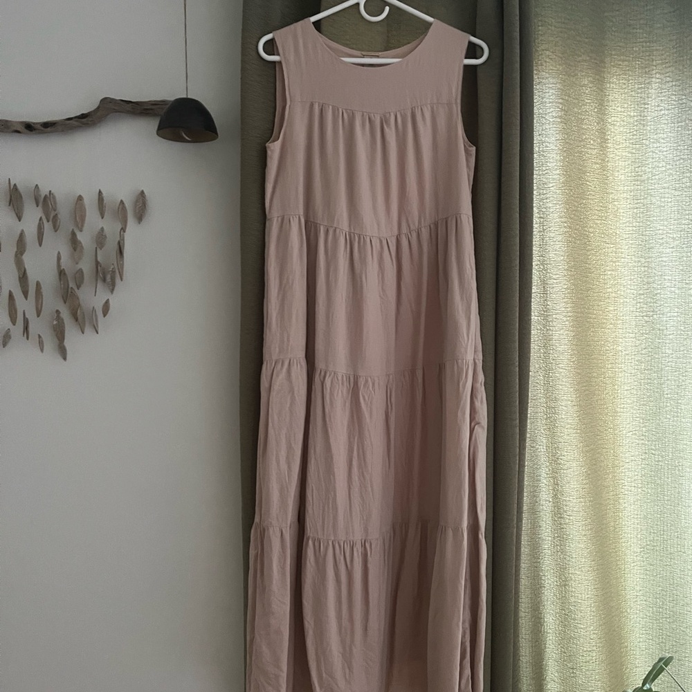 Magaschoni Sleeveless Tiered Maxi Dress in Light Blush